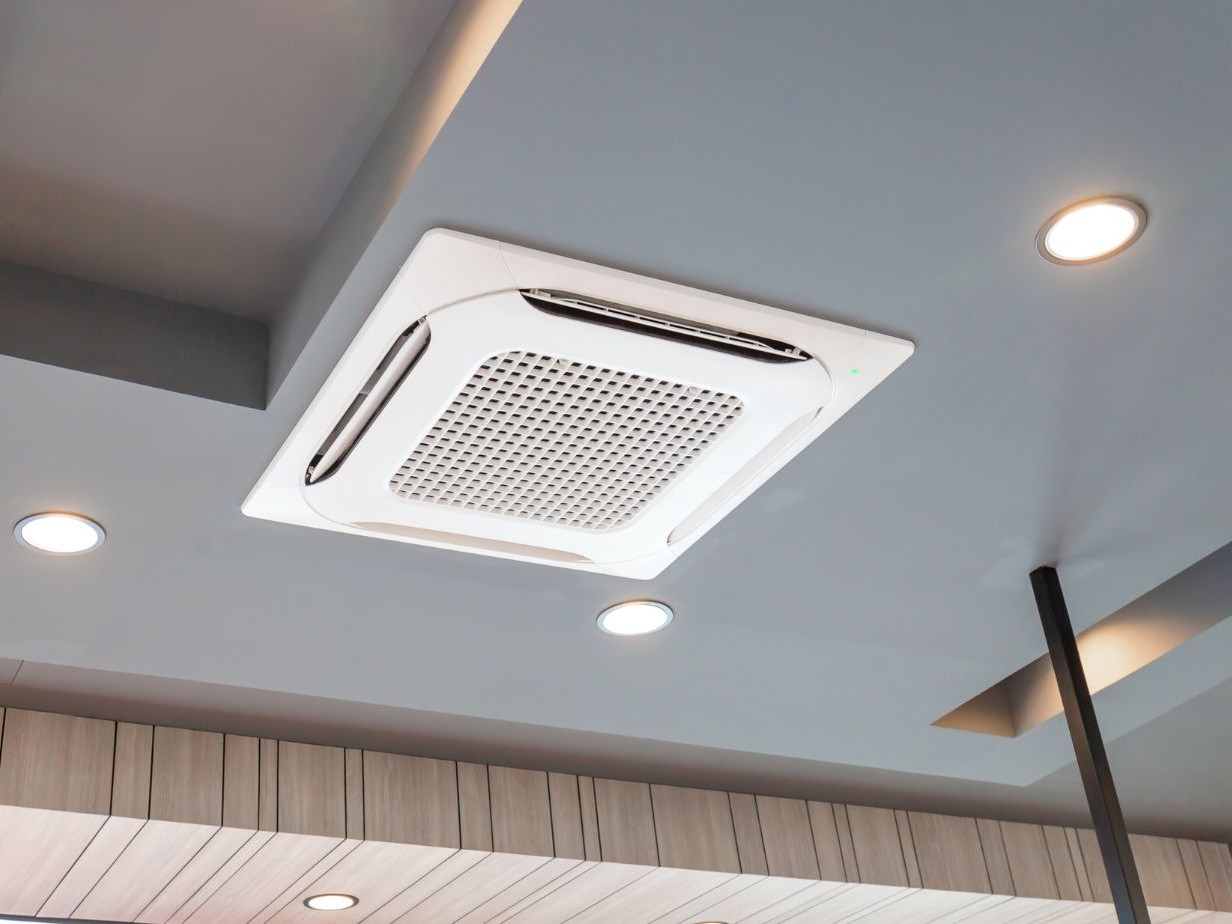 máy lạnh âm trần